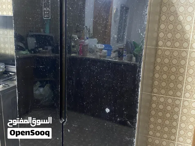 ثلاجة بابين مستعملة بحالة جيدة جيدا