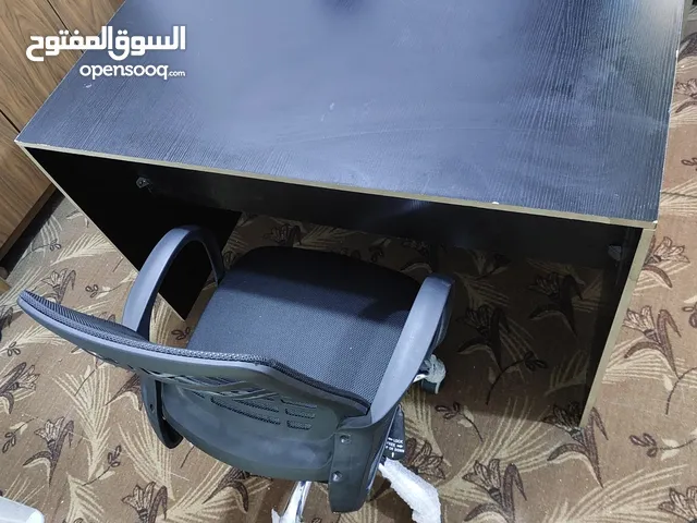 مكتب خشبي اسود لامع فخم
