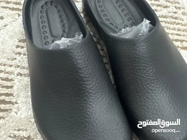 أحذية الطهاه الخفيفة المريحة