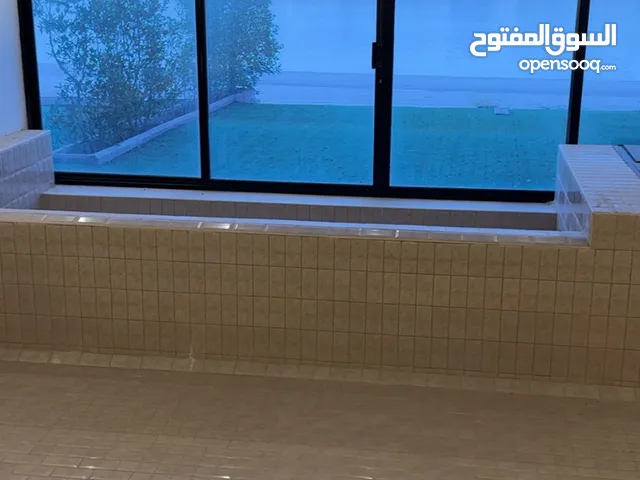 للبيع شالية بالمرحلة الثالثه على الخور دورين وسرداب بنيان حديث غرف ماستر