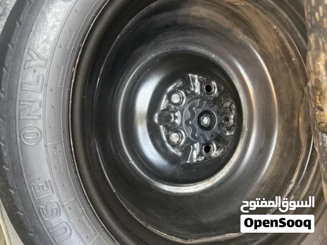 2017 تويوتا كامري SE