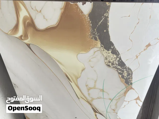 للبيع 50 متر بلاط 60/110
