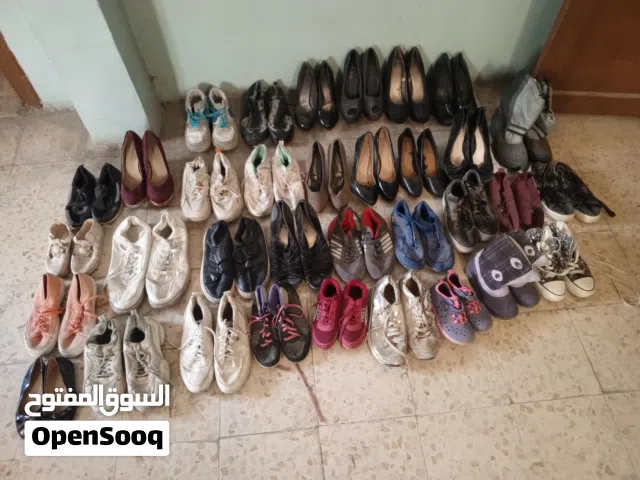 شروة أحذية ستاتي رجالي بناتي ولادي مستعملة للبيع
