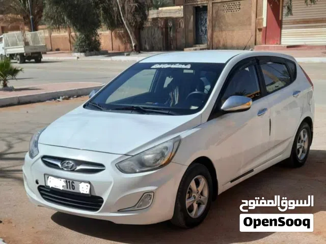 2016 Hyundai Accent Standard
