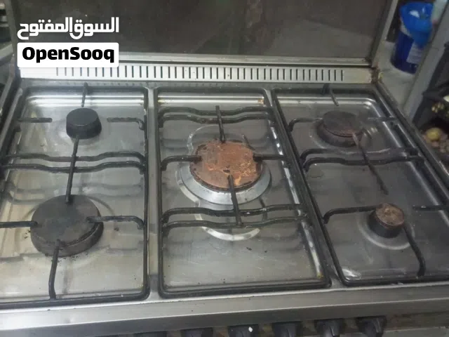 غاز للبيع مستعمل خمس عيون مع فرن