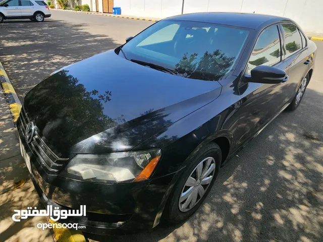 Volkswagen Passat Standard in Jeddah