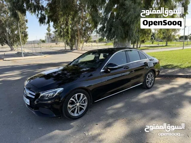 مرسديس c300 عادية مش رباعية  2016