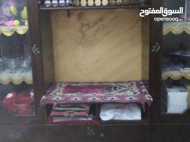 طقم كنبات مع البوفيه للبيع