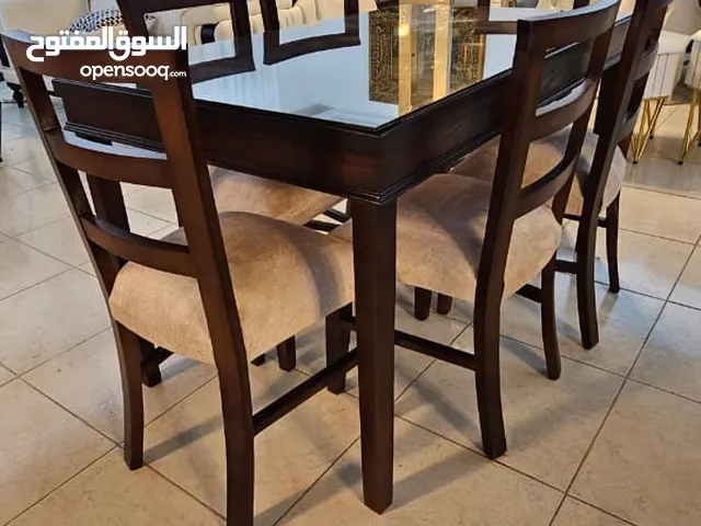 طاولة طعام فاخرة مع 6 كراسي