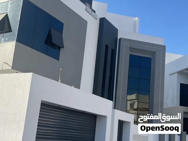 368 m2 More than 6 bedrooms Villa for Sale in Muscat Al Khoud