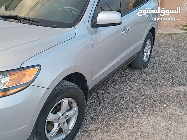 Used Hyundai Santa Fe in Tripoli