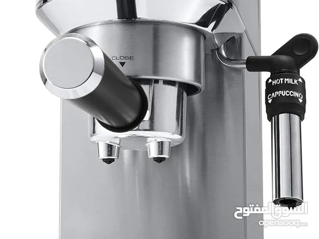مكينة صنع القهوة من شركة DELONGHI Dedica EC685 العالمية في صناعة ماكنات القهوه شركة ايطاليه