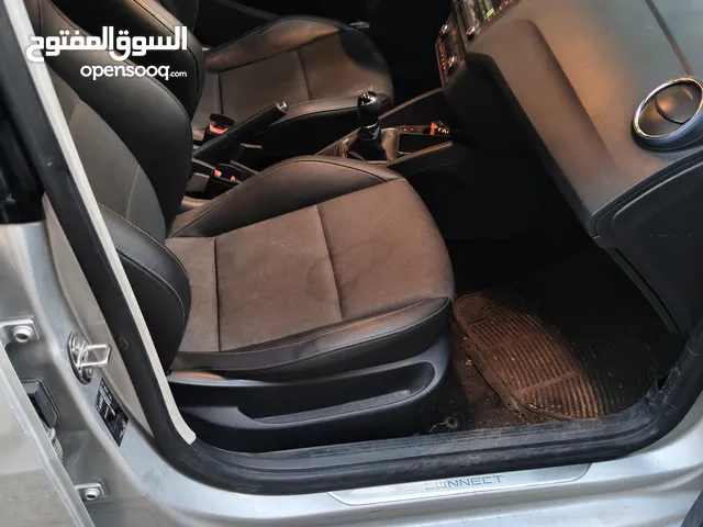 سيات ابيزا كنكت 2017 جير عادي