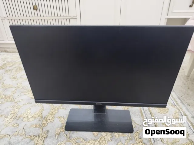 شاشه للبيع بحاله جيده