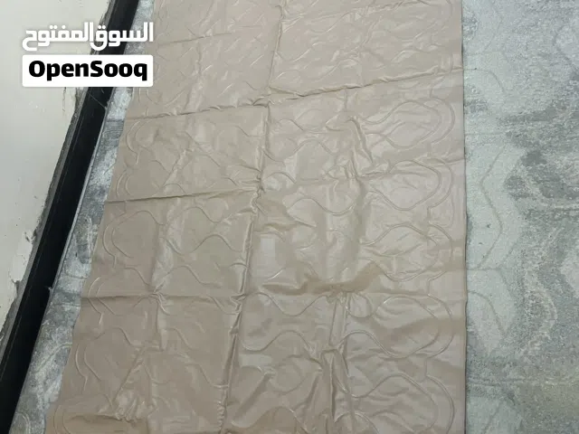 دوشك طبي نفخ مع الماطور والملحقات يستخدم لطريحي  الفراش وفراش مساج كامل للجسم.