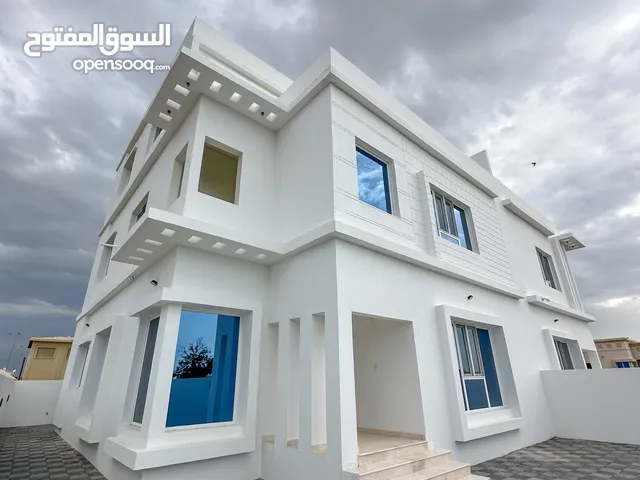 ڤيلا فاخرة للبيع من أصل توين ڤيلا.