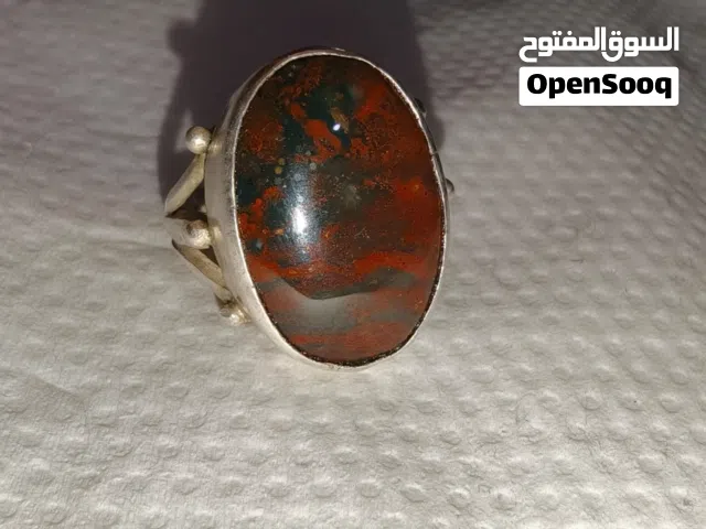 حجر الدم قديم ومن النوادر