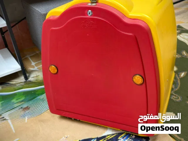 صندوق خلفي/بوكس توصيل  حجم متوسط