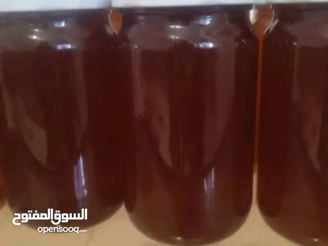 عسل حرّ طبيعي للبيع عسل حرّ من إنتاج منزلي، مناحل نظيفة وبعيدة على التلوّث.