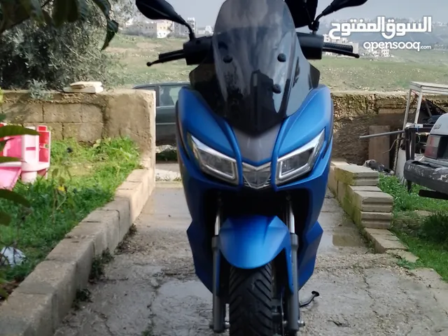 Used Aprilia SXR in Amman