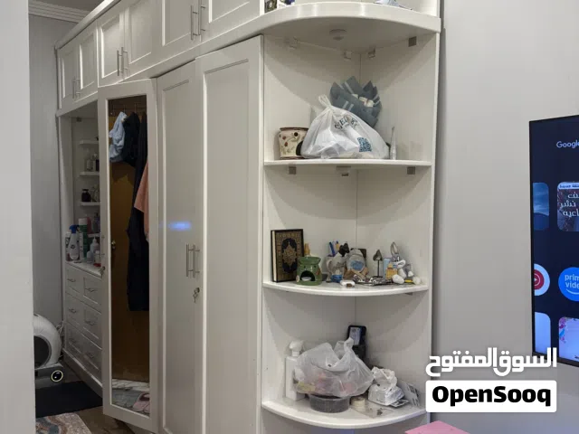 كبت مستعمل نظيف