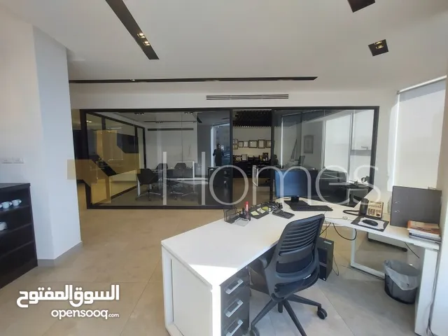 116 m2 Offices for Sale in Amman Mecca Street