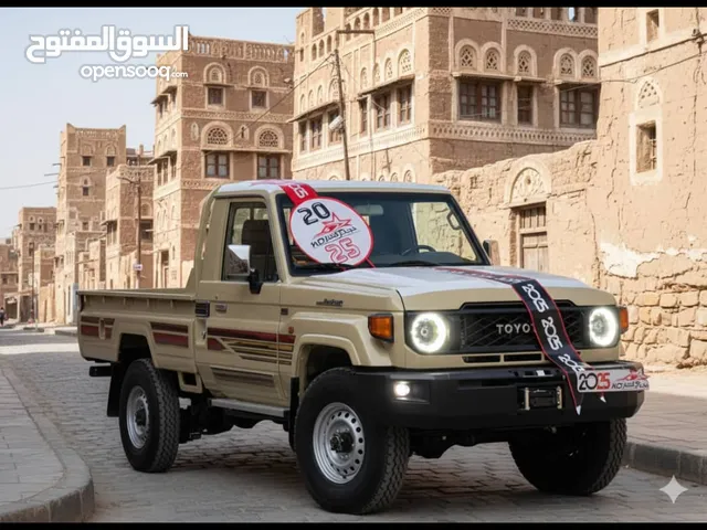 2020 تويوتا لاند كروزر Pickup - Shas