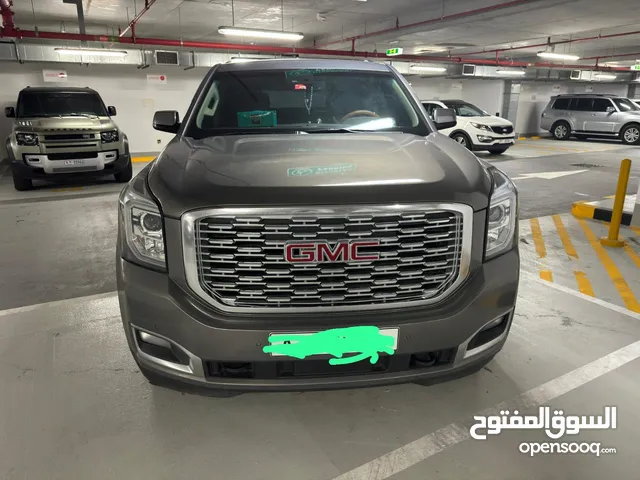 Used GMC Yukon in Um Al Quwain