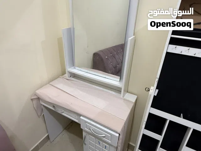 اثاث مستعمل