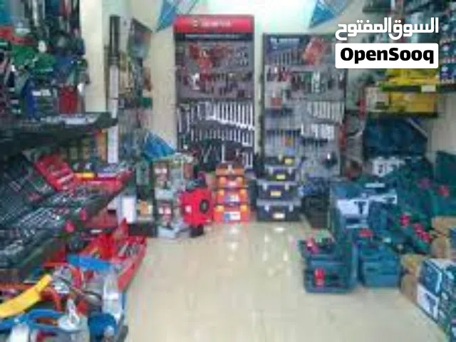 أرض فضاء للإيجار في أمغرة 17,000 م2 مرخصة لتخزين السيارات / Open Yard for Rent in Amghara – 17,000m