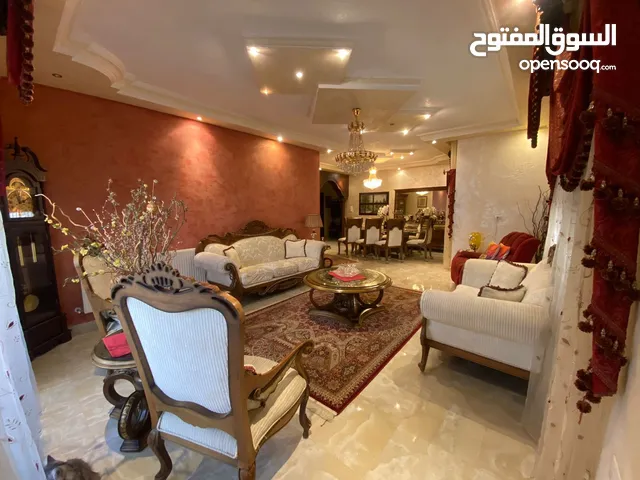 Building for Sale in Amman Um Uthaiena