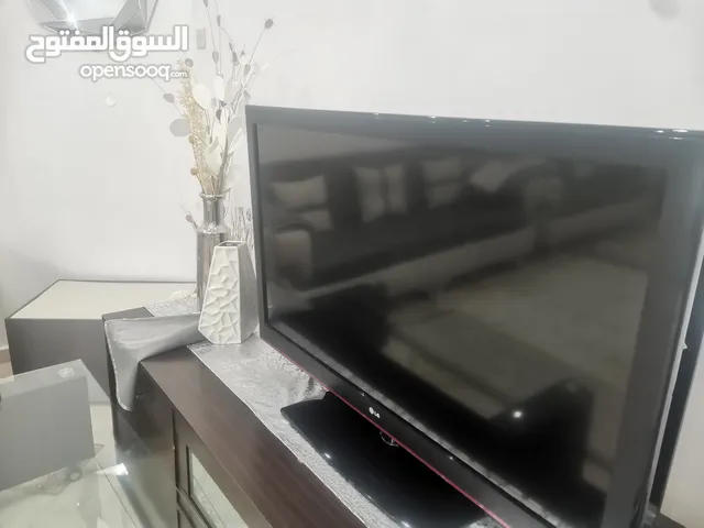 LG LCD 48 Inch TV in Al Batinah