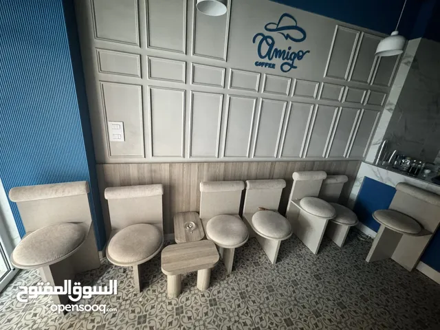 كراسي وطاولات بار تفصيل