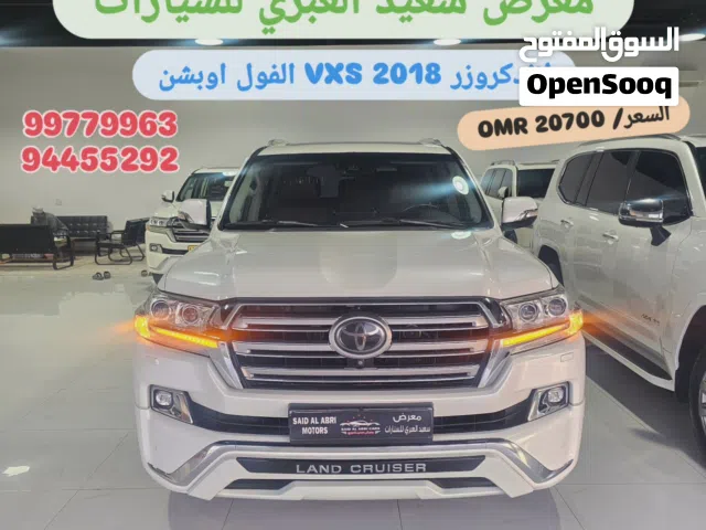 2018 تويوتا لاند كروزر VXR