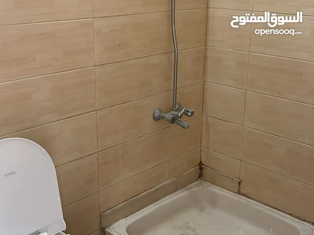 0 m2 2 Bedrooms Apartments for Rent in Mafraq Hay Al-Dobbat