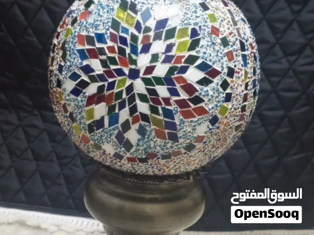 ديكورات وتحف