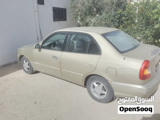 1999 هيونداي فيرنا EX