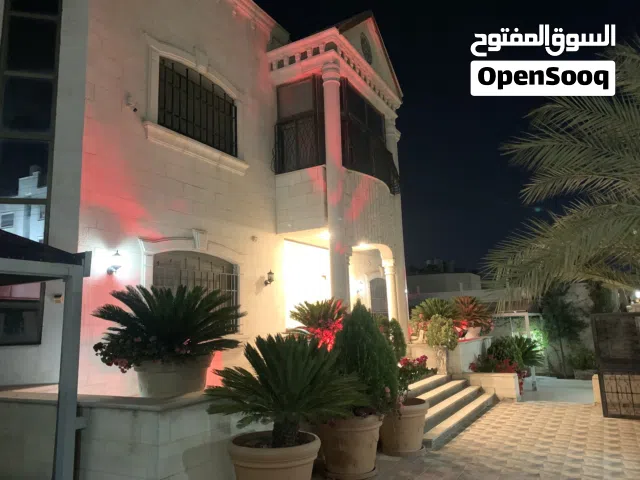 فيلا مستقله فاخره للبيع من المالك مباشرة في شفا بدران / يقبل جزء من الثمن بدل ارض او شقه