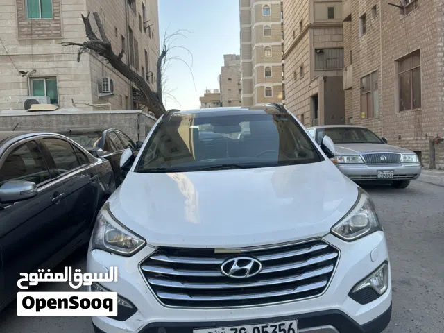 2015 هيونداي سنتافي GLS Top