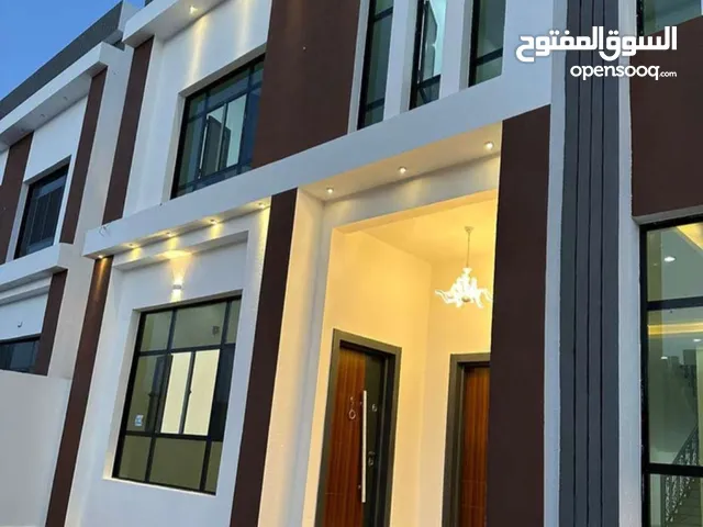 356m2 5 Bedrooms Villa for Sale in Muscat Amerat