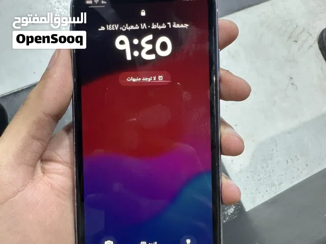 ايفون 11 عادي جهاز نظيف اقرا الوصف