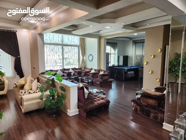 300m2 5 Bedrooms Apartments for Rent in Sana'a Asbahi