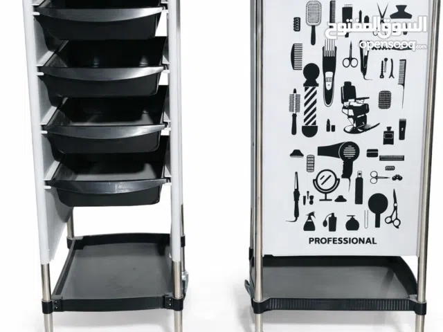 كراسي حلاق نوع طياره وثنين ادراج وثنين مرايه الطول 180م والعرض70سم وكراسي انتضار 3 وحدات