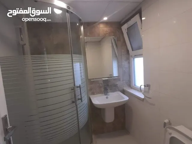 شقة مميزة - الجاردنز - 2نوم 1ماستر -