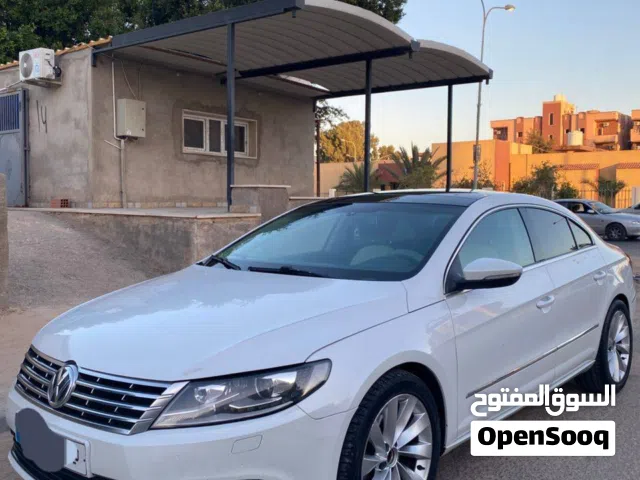 Used Volkswagen Passat in Sabratha