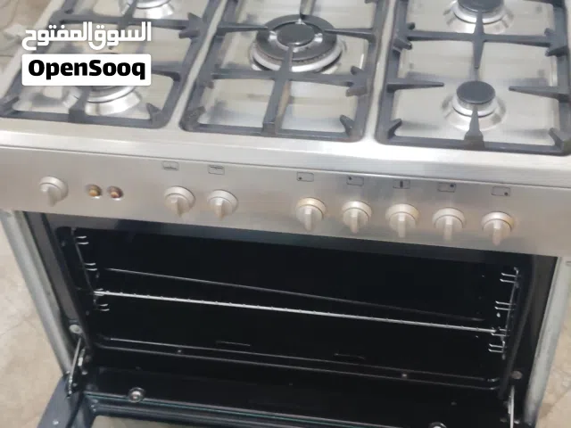 للبيع طباخ بوش ايطالي 5 شعله مقاس 60 في 90