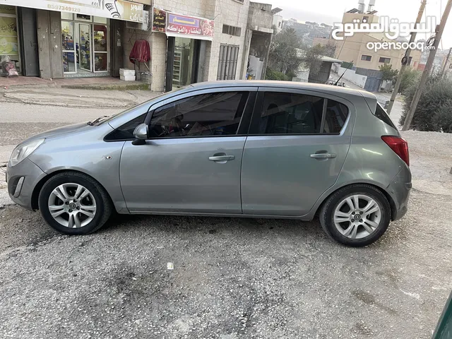 Opel Corsa Design in Nablus