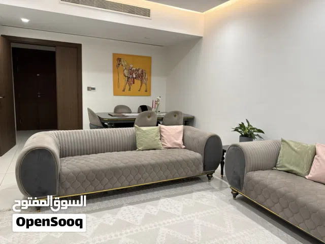 اثاث صالة كامل للبيع بسعر مناسب