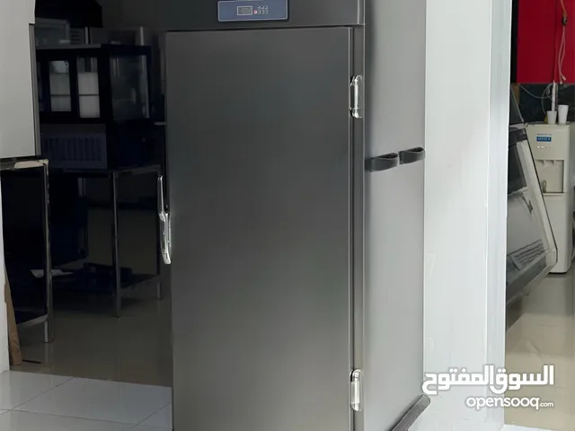 كولد كابينت بصناعة متينة وعالية الجودة