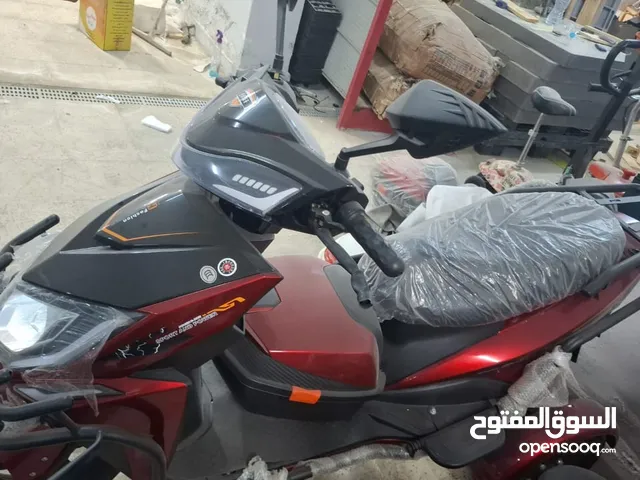 اسكوتر ثلاث عجلات ليد اسيد وليثيوم قوه متانه موالتي عالي جدا ضمان ومتوفر جميع قطع الغيار من الابره ل
